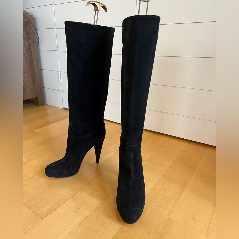 Brand New Without Tags! Beautiful Bally Edwina Suede Heeled Calf-High Boots 👢